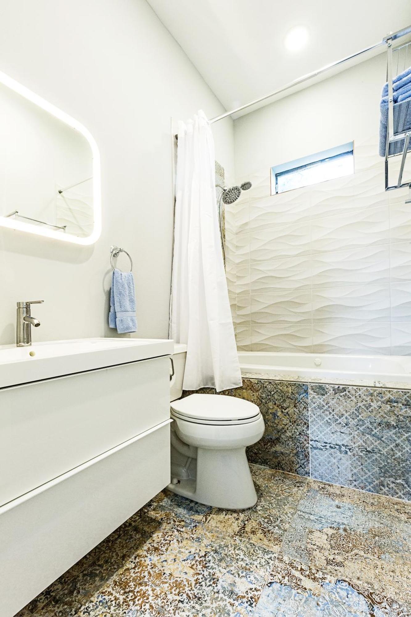 Montrose Guesthouse Suites By Dunyha Houston Eksteriør bilde